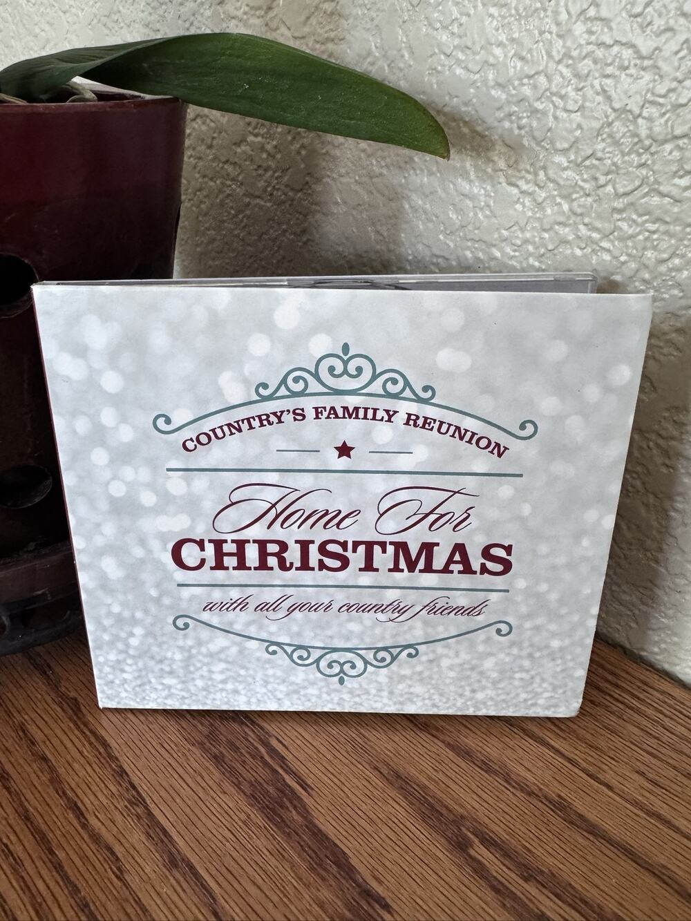 Country's Family Reunion: Home For Christmas Music CD 2015 Gabriel